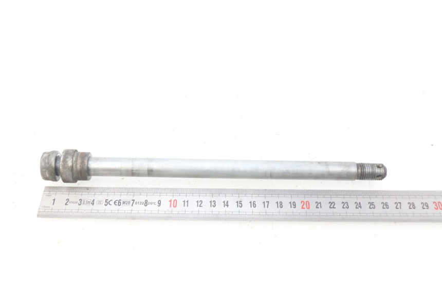 photo de FRONT WHEEL AXLE YAMAHA FJ 3CX 1200 (1986 - 1996)