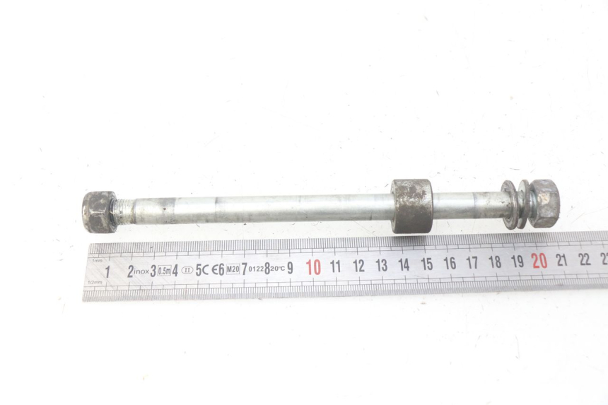 photo de FRONT WHEEL AXLE MBK FLIPPER 50 (2004 - 2012)