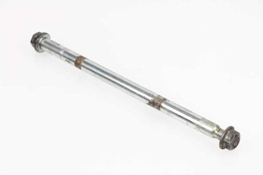 photo de FRONT WHEEL AXLE PIAGGIO FLY 4T 50 (2004 - 2010)