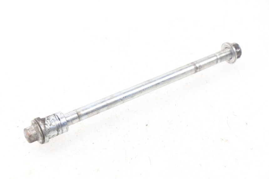 photo de FRONT WHEEL AXLE FYM STRADA 50 (2007 - 2014)
