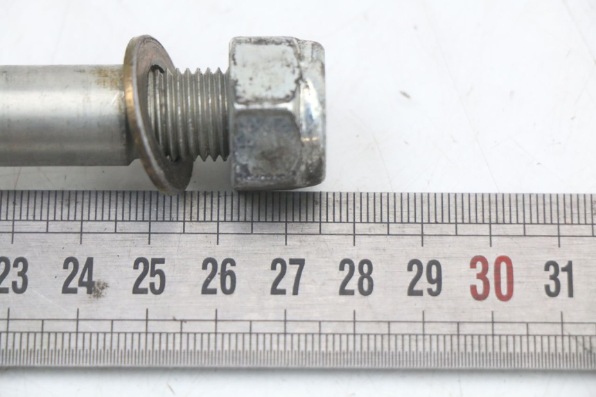 photo de FRONT WHEEL AXLE PEUGEOT GEOPOLIS RS 125 (2007 - 2009)