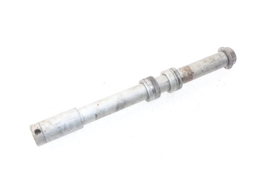 photo de FRONT WHEEL AXLE HONDA NSS EX FORZA 250 (2008 - 2009)