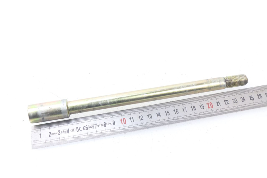 photo de FRONT WHEEL AXLE HYOSUNG AQUILA GV 125 (2009 - 2016)