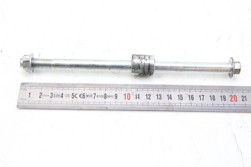 photo de FRONT WHEEL AXLE JM MOTORS EVOLIS 4T 50 (2018 - 2022)