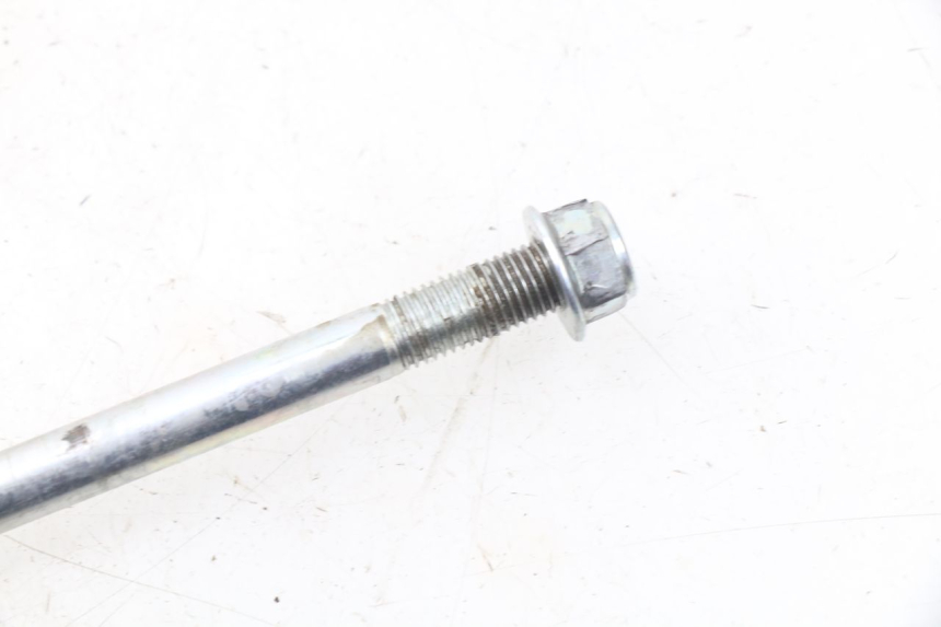 photo de FRONT WHEEL AXLE JM MOTORS VIPER 4T 50 (2015 - 2022)
