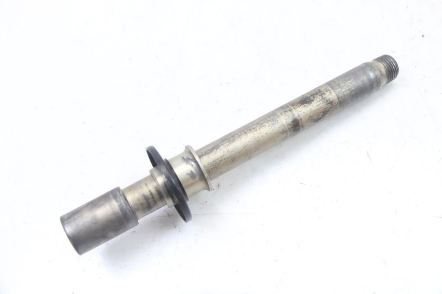 photo de FRONT WHEEL AXLE KAWASAKI KX F KXF 450 (2009 - 2011)
