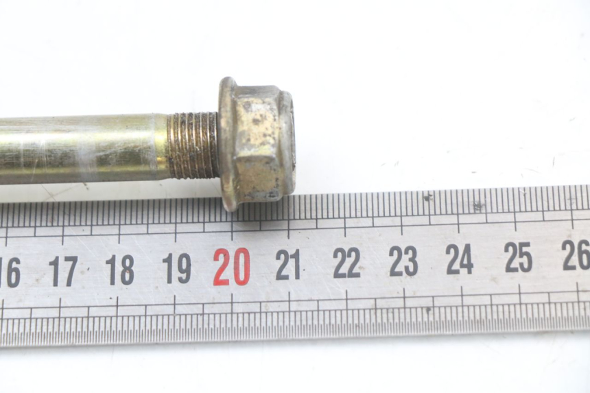 photo de FRONT WHEEL AXLE KYMCO AGILITY PREMIUM 50 (2007 - 2010)
