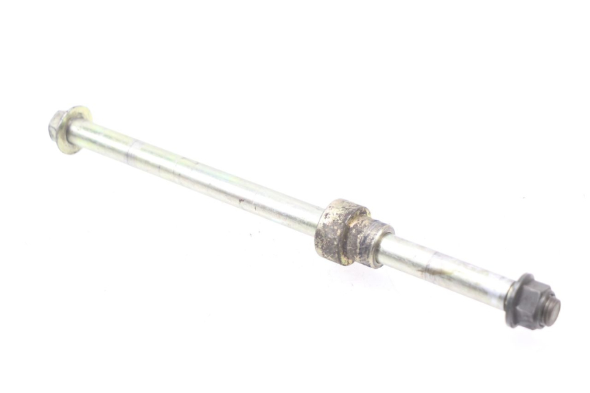 photo de FRONT WHEEL AXLE LINHAI MONARCH 125 (2003 - 2005)