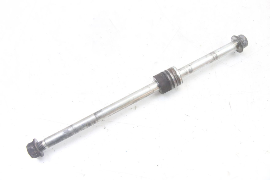 photo de FRONT WHEEL AXLE MBK BOOSTER SPIRIT NAKED 50 (2004 - 2017)