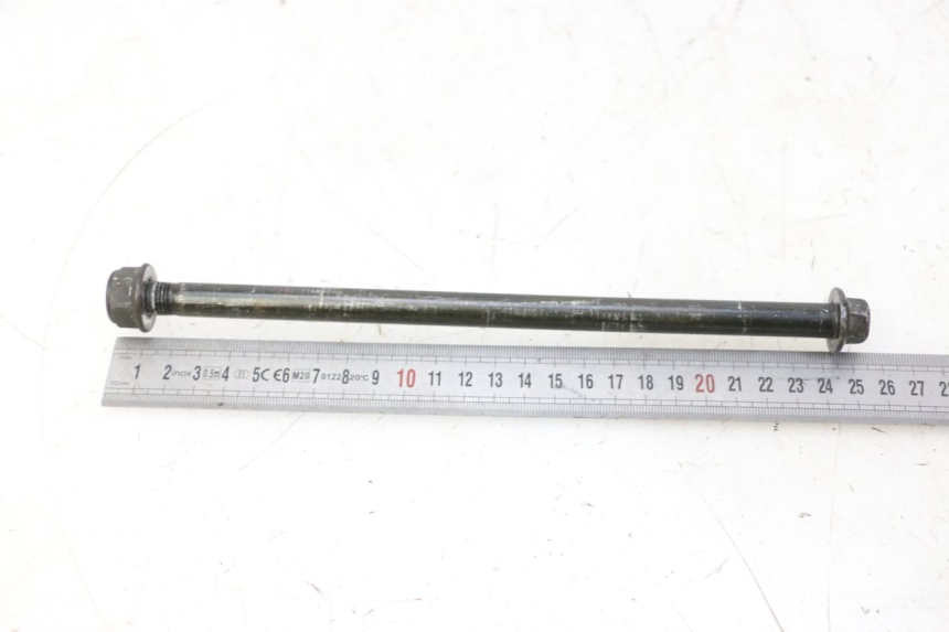photo de FRONT WHEEL AXLE KYMCO LIKE 4T 50 (2019 - 2025)