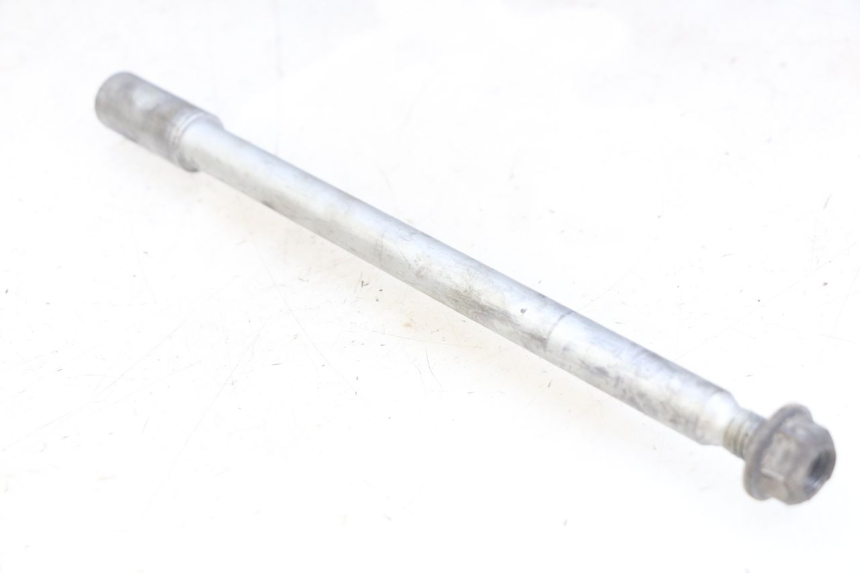 photo de FRONT WHEEL AXLE PIAGGIO NEW TYPHOON 50 (2010 - 2017)