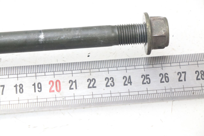 photo de FRONT WHEEL AXLE SYM ORBIT 2 50 (2008 - 2014)