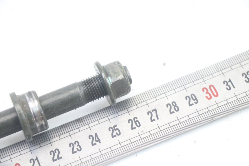 photo de FRONT WHEEL AXLE SYM ORBIT III 3 4T 50 (2021 - 2025)