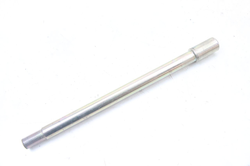 photo de FRONT WHEEL AXLE PEUGEOT CITYSTAR 2T 50 (2018 - 2021)