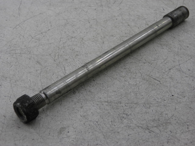 photo de FRONT WHEEL AXLE PEUGEOT ELYSTAR 50 (2002 - 2014)