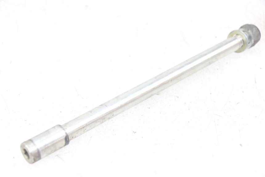photo de FRONT WHEEL AXLE PEUGEOT GEOPOLIS RS 125 (2007 - 2009)