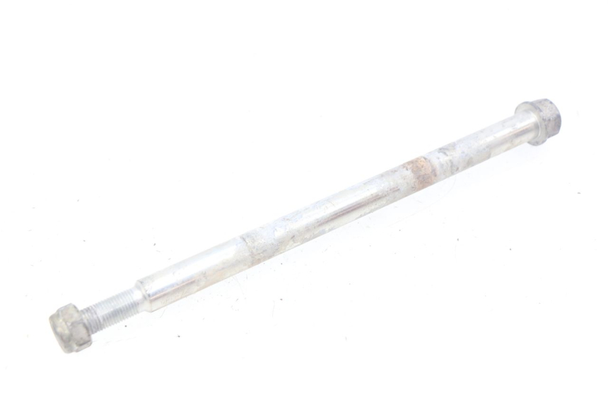 photo de FRONT WHEEL AXLE PEUGEOT LUDIX 50 (2005 - 2007)