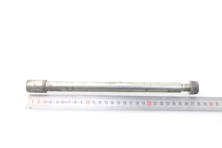photo de FRONT WHEEL AXLE PEUGEOT SATELIS 500 (2007 - 2013)