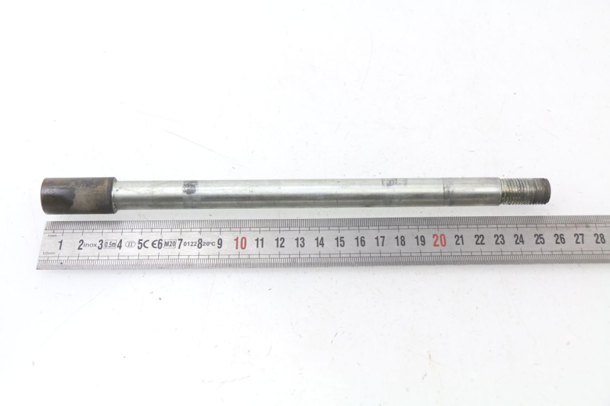 photo de FRONT WHEEL AXLE PEUGEOT SPEEDFIGHT 3 AIR 50 (2009 - 2015)