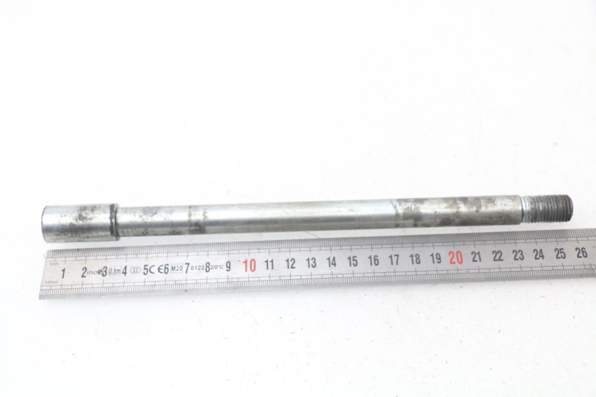 photo de FRONT WHEEL AXLE PEUGEOT SPEEDFIGHT 3 AIR 50 (2009 - 2015)