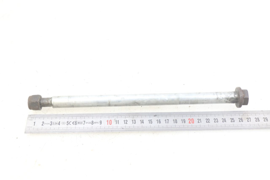 photo de FRONT WHEEL AXLE PEUGEOT SPEEDFIGHT 3 AIR 50 (2009 - 2015)