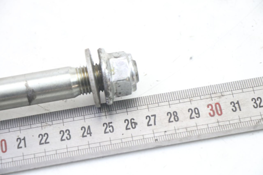 photo de FRONT WHEEL AXLE PEUGEOT STREETZONE I 2T 50 (2018 - 2020)