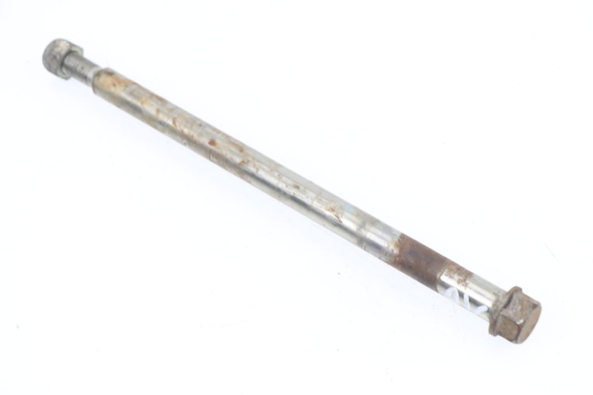 photo de FRONT WHEEL AXLE PEUGEOT TREKKER 50 (1998 - 2004)