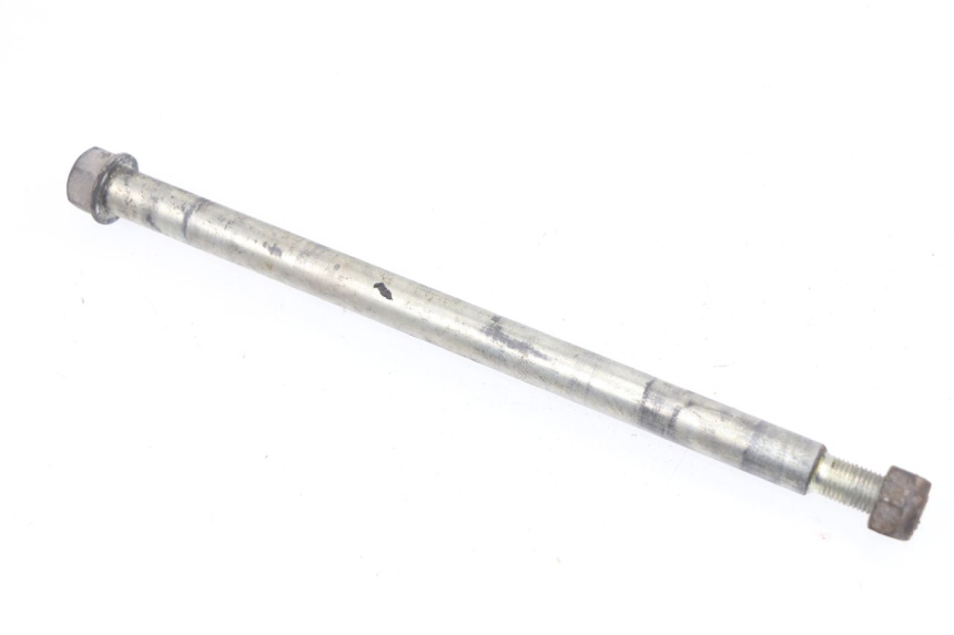 photo de FRONT WHEEL AXLE PEUGEOT TREKKER 50 (1998 - 2004)