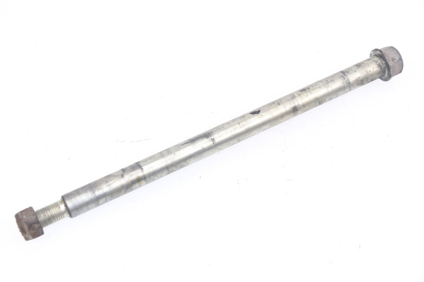 photo de FRONT WHEEL AXLE PEUGEOT TREKKER 50 (1998 - 2004)