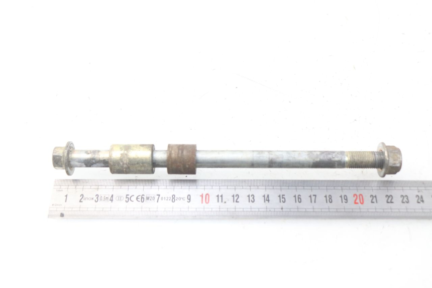 photo de FRONT WHEEL AXLE APOLLO RFZ 150