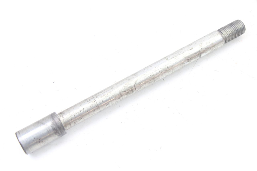 photo de FRONT WHEEL AXLE APRILIA SCARABEO GT TOURING 125 (1999 - 2005)