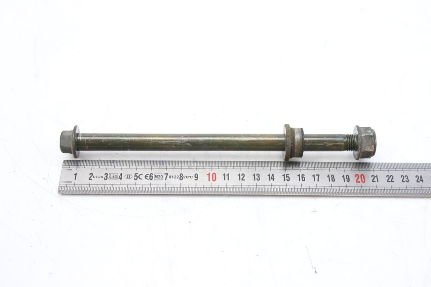 photo de FRONT WHEEL AXLE KYMCO SENTO 100 (2008 - 2013)