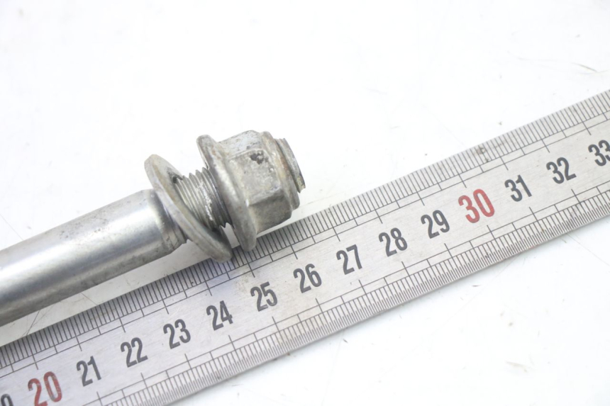 photo de FRONT WHEEL AXLE PEUGEOT STREETZONE I 2T 50 (2018 - 2020)