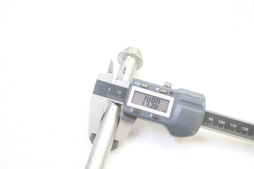 photo de FRONT WHEEL AXLE PEUGEOT STREETZONE I 2T 50 (2018 - 2020)