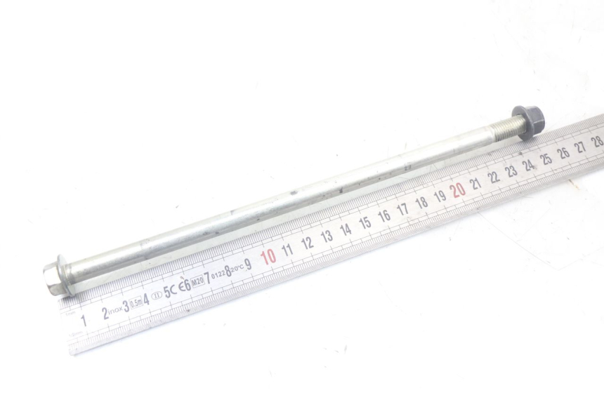 photo de FRONT WHEEL AXLE MBK STUNT NAKED 50 (2004 - 2018)