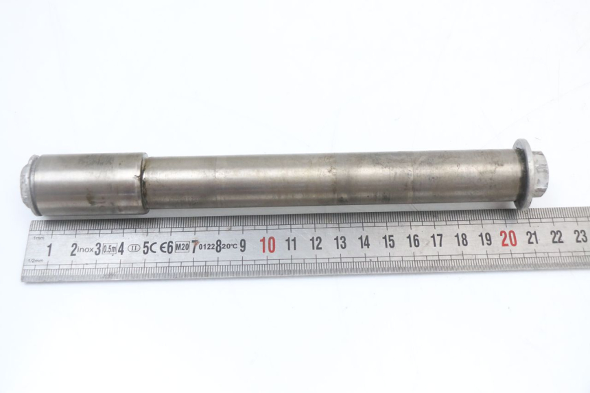 photo de FRONT WHEEL AXLE KTM SX 85 (2013 - 2017)