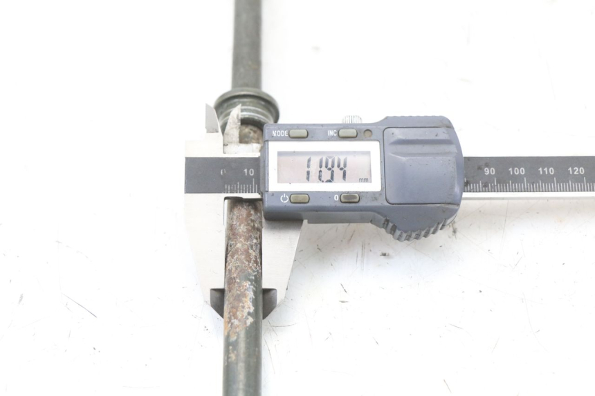 photo de FRONT WHEEL AXLE SYM X-PRO 4T 50 (2014 - 2021)