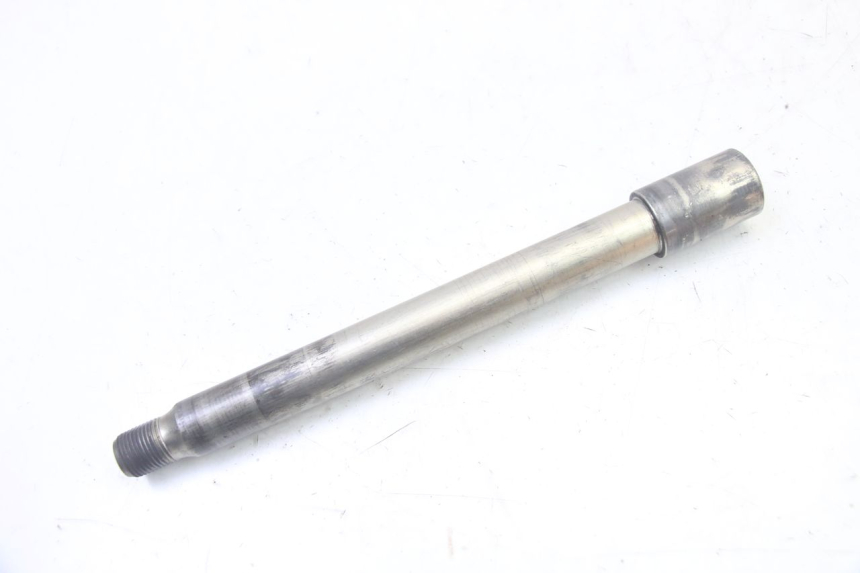 photo de FRONT WHEEL AXLE YAMAHA TDM ABS 900 (2002 - 2014)