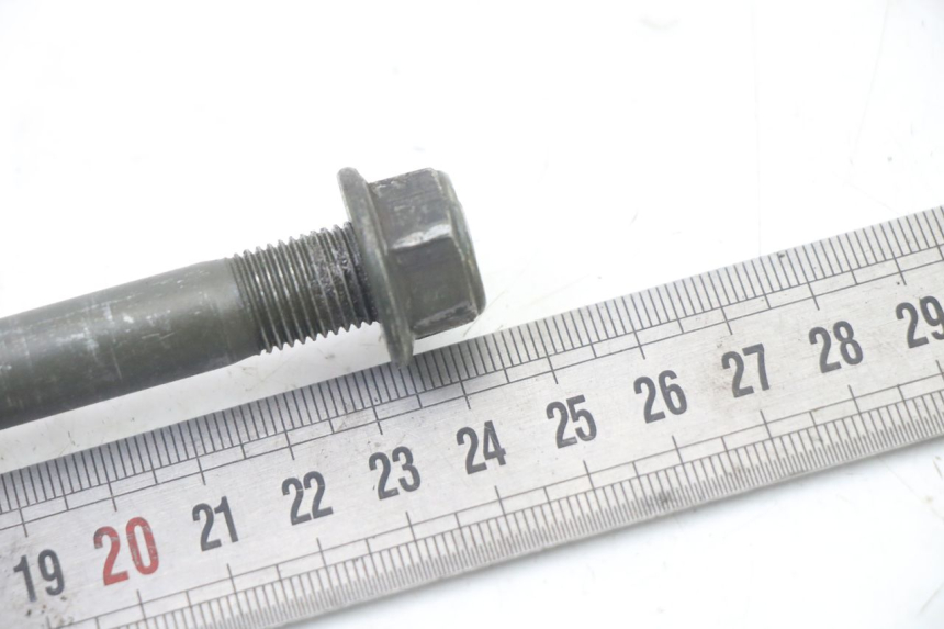 photo de FRONT WHEEL AXLE PEUGEOT TWEET 4T 50 (2014 - 2019)
