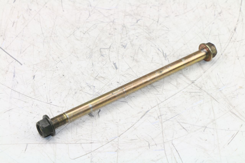 photo de FRONT WHEEL AXLE YAMAHA VITY 125 (2008 - 2013)