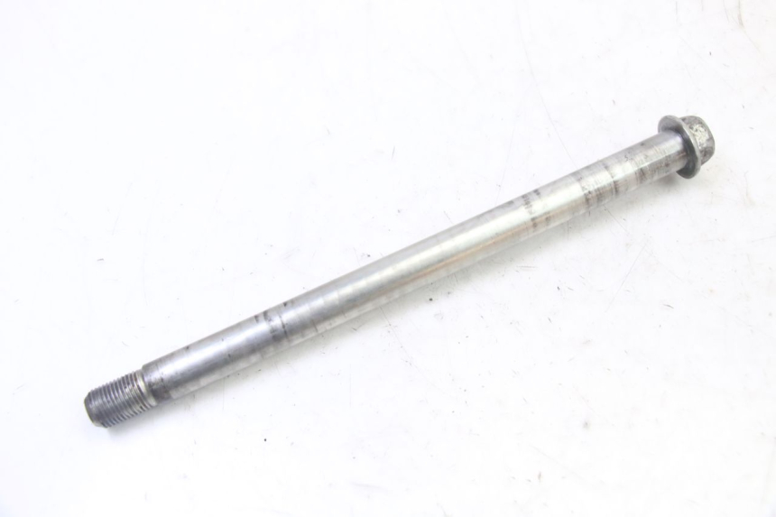 photo de FRONT WHEEL AXLE YAMAHA XJ6 ABS 600 (2008 - 2016)