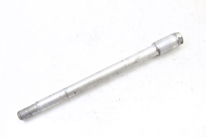 photo de FRONT WHEEL AXLE HONDA XLV VARADERO 125 (2000 - 2006)