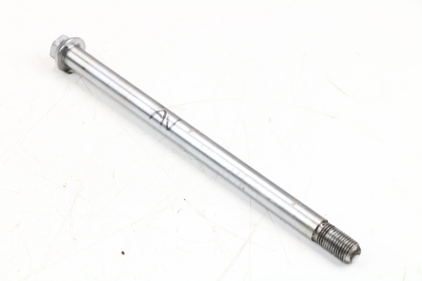 photo de FRONT WHEEL AXLE YAMAHA FZX FAZER 750 (1987 - 1998)
