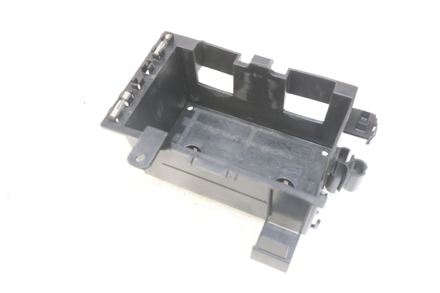 photo de BATTERY TRAY KYMCO AGILITY 16+ 4T 50 (2018 - 2023)
