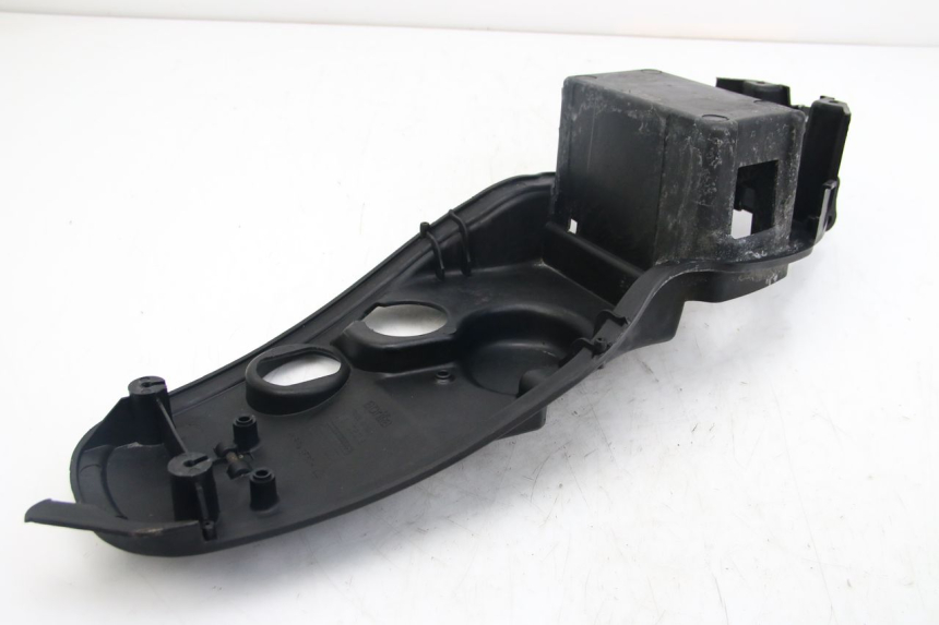 photo de BATTERY TRAY APRILIA SCARABEO 4T 50 (2009 - 2017)