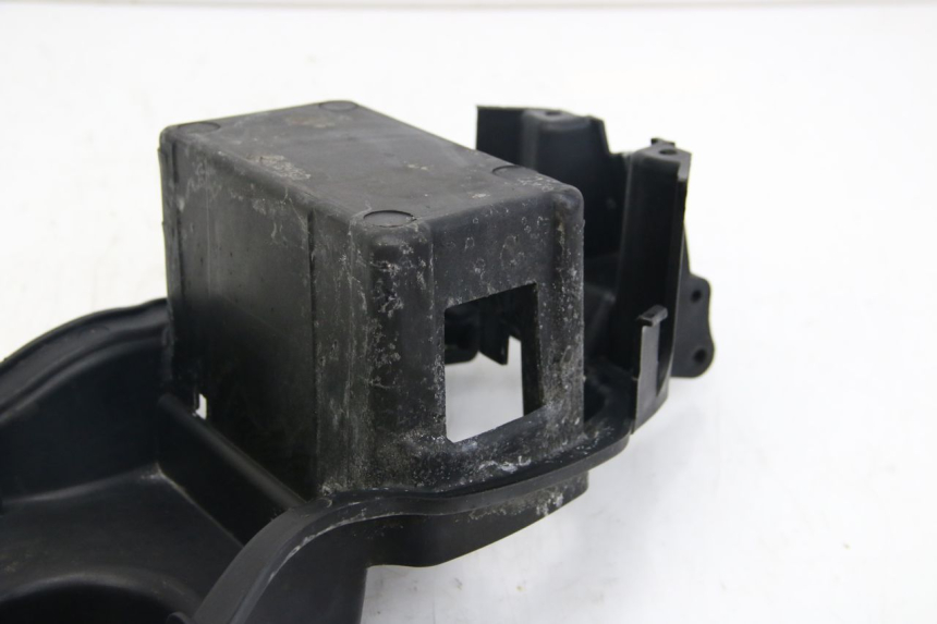photo de BATTERY TRAY APRILIA SCARABEO 4T 50 (2009 - 2017)