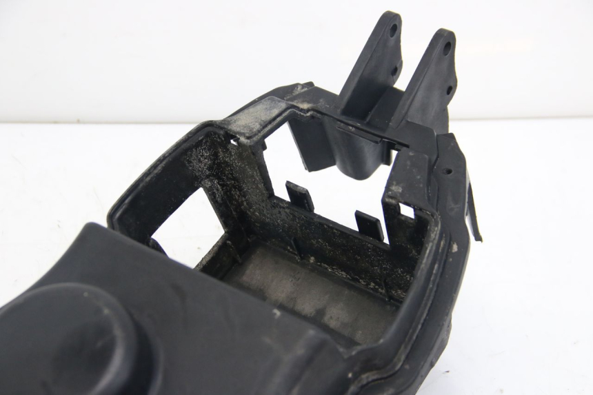 photo de BATTERY TRAY APRILIA SCARABEO 4T 50 (2009 - 2017)