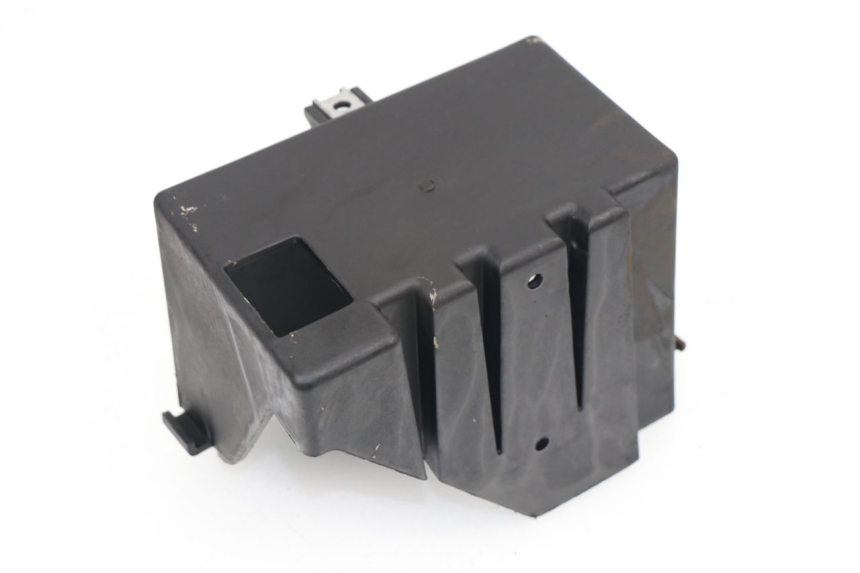 photo de BATTERY BOX APRILIA SCARABEO GT 125 (1999 - 2007)