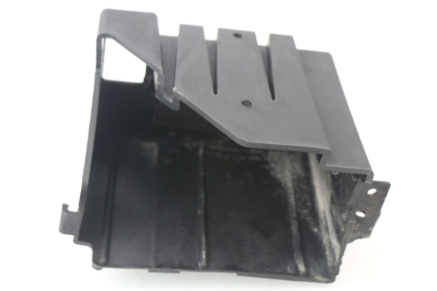 photo de BATTERY BOX APRILIA SCARABEO GT 125 (1999 - 2007)