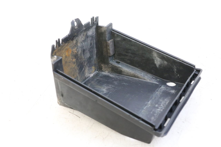 photo de BATTERY BOX BMW C1 125 (2000 - 2003)